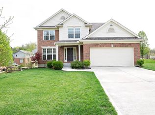 10711 Carolina Pines Dr, Harrison, OH 45030
