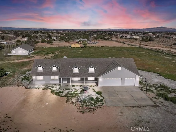 11272 Muscatel St, Oak Hills, CA 92344