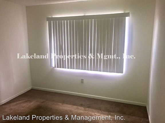 4th image of 724 Angelina Ln APT D