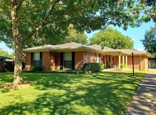 6556 Saint Moritz Ave, Dallas, TX 75214
