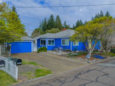 1070 W 11th St, Coquille, OR, 97423