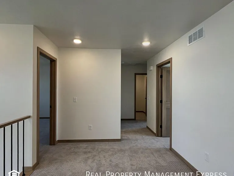 9006 W Jerald Pl — Photo 13