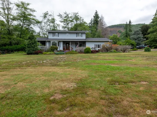 5 White Road, Raymond, WA 98577
