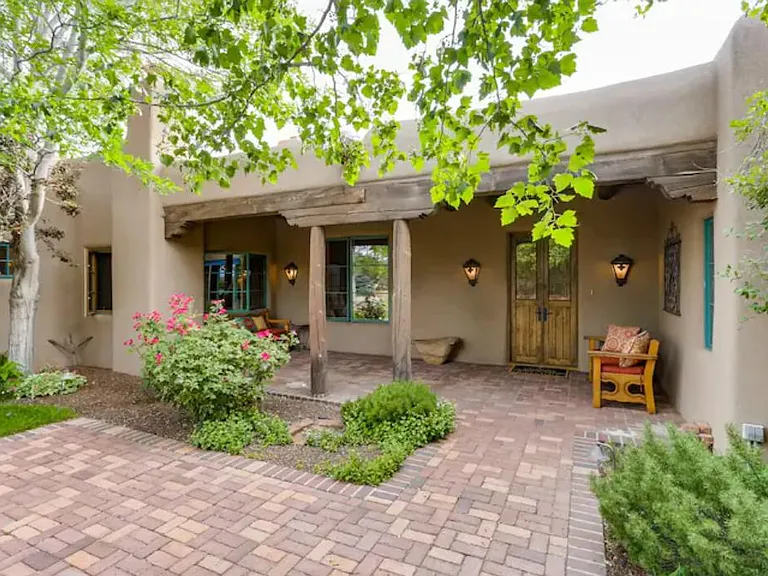 4 Primrose Cir — Photo 2