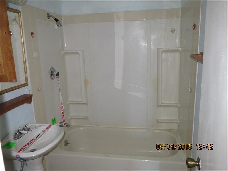 2nd image of 1701 Link Ct