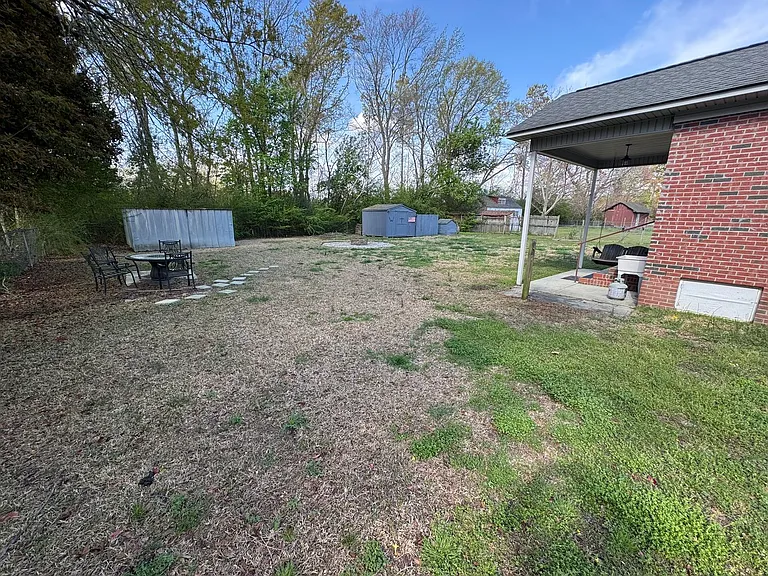 5870 McDonald Rd — Photo 13