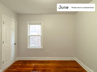184 Walnut Ave #2-C, Roxbury, MA 02119