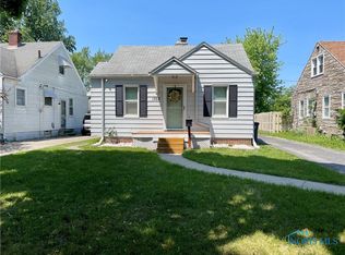 1568 Crestwood Rd, Toledo, OH 43612