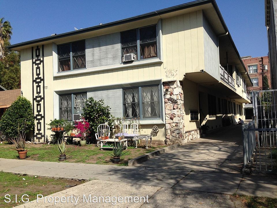 1st image of 1030 N Oxford Ave APT 5