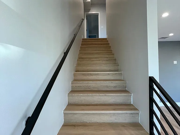6345 Farmdale Ave — Photo 19