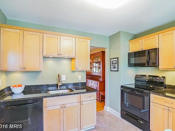 5th image of 17702 King William Ct #63