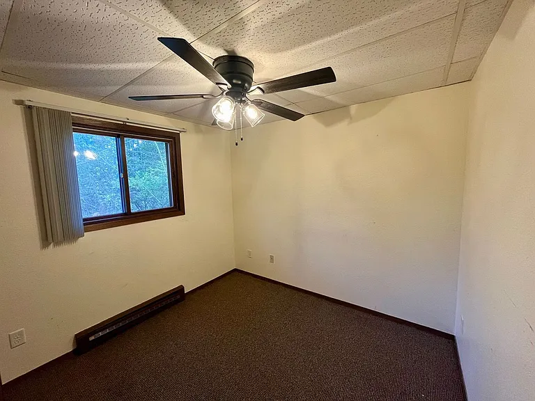 1011 Timm St — Photo 10