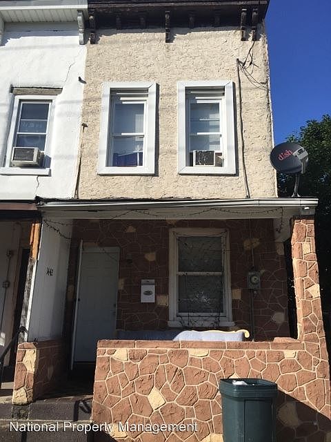 2nd image of 1442 Genesee St