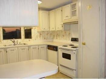 3rd image of 518 Citron Dr