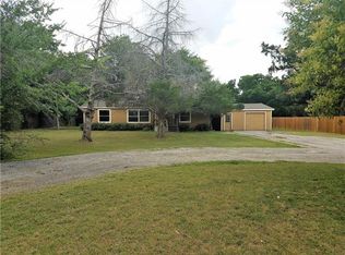 404 Lazy Springs Dr, Red Oak, TX 75154