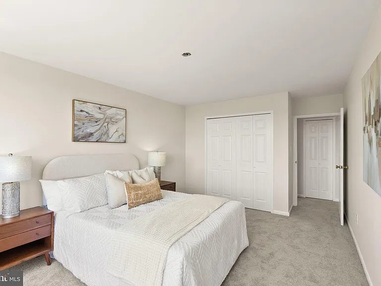 6621 Wakefield Dr #913 — Photo 22