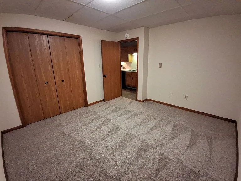 110 E Hummelstown Street — Photo 10