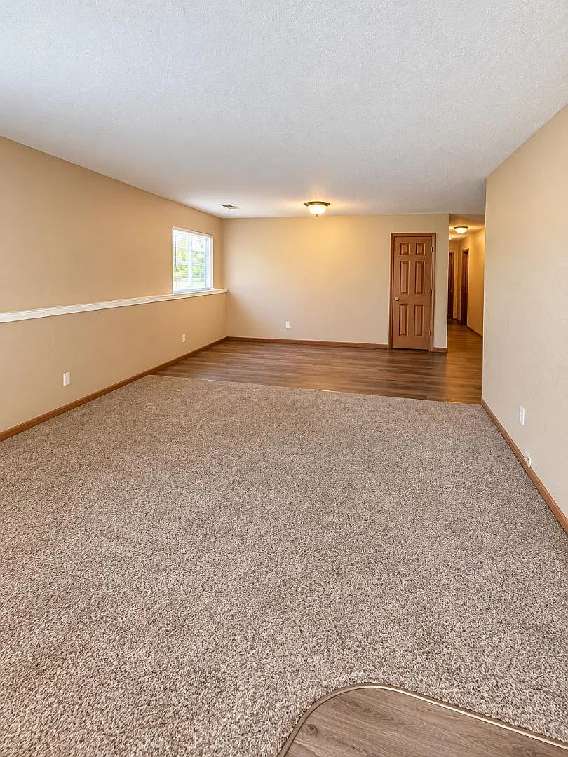 605 Scott Valley - A — Photo 2