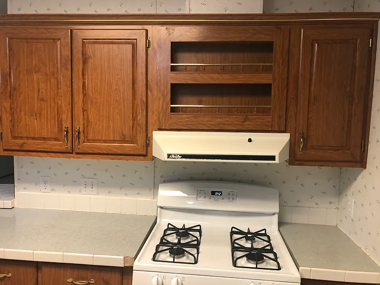404 Crimsom King Cir #404 — Photo 6