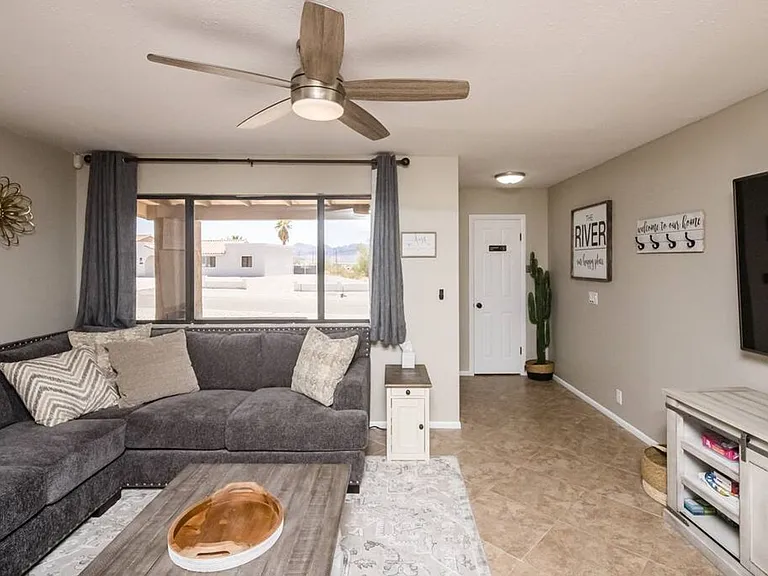 1801 Walnut Dr — Photo 6