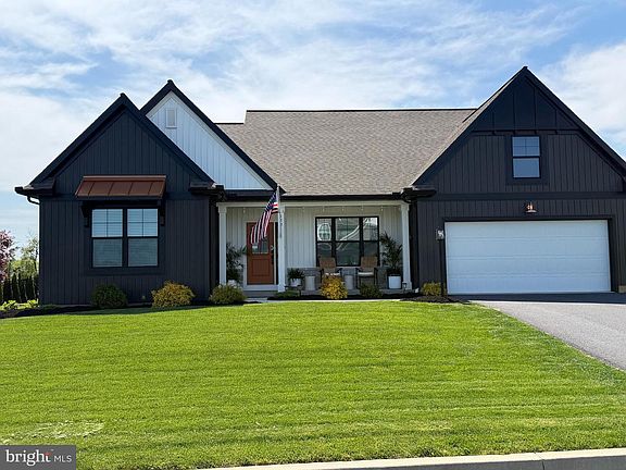 2nd image of 129 Princeton Pl