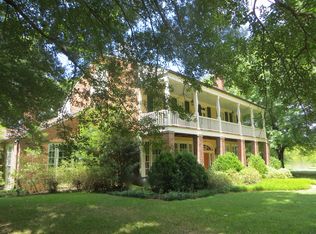 3750 Artesia Rd, Columbus, MS 39701