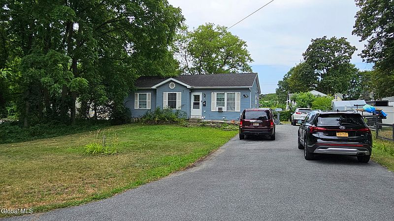 2nd image of 36 Peck Avenue