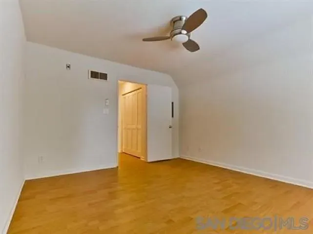 7425 Charmant Dr #2805 — Photo 16