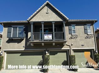19413 Opal Ln, Santa Clarita, CA 91350