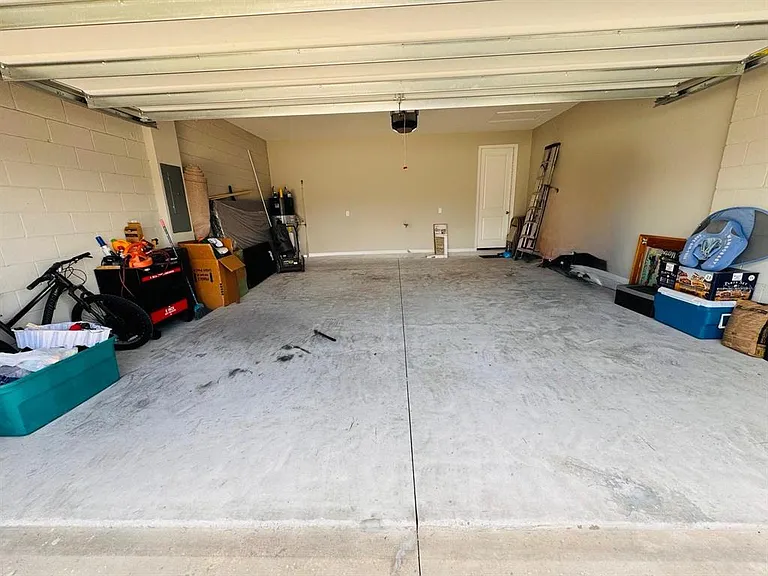 2029 Carroll Ln — Photo 30