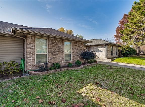 3rd image of 5708 Bramblewood Ct
