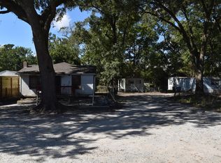 2576 Fassitt Rd, North Charleston, SC 29406