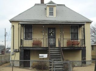 1219 Calhoun St, Madison, IL 62060