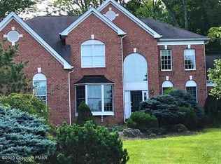 204 Rising Meadow Way, East Stroudsburg, PA 18302