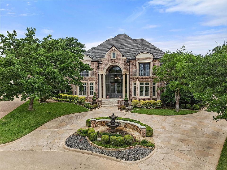 1st image of 5106 Oak Ln