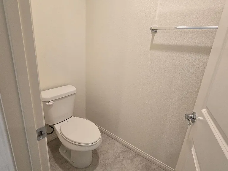 7647 Duran Harbor Ln — Photo 46