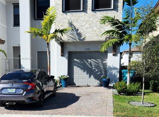 25118 SW 107th Ave, Homestead, FL 33032