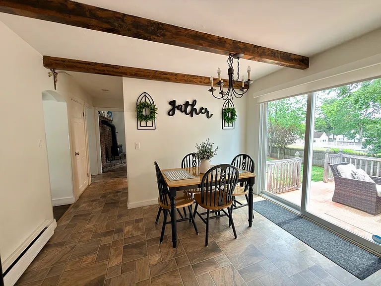 101 Mann St — Photo 6