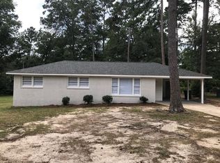 421 Tanglewood Dr, Thomasville, GA 31792