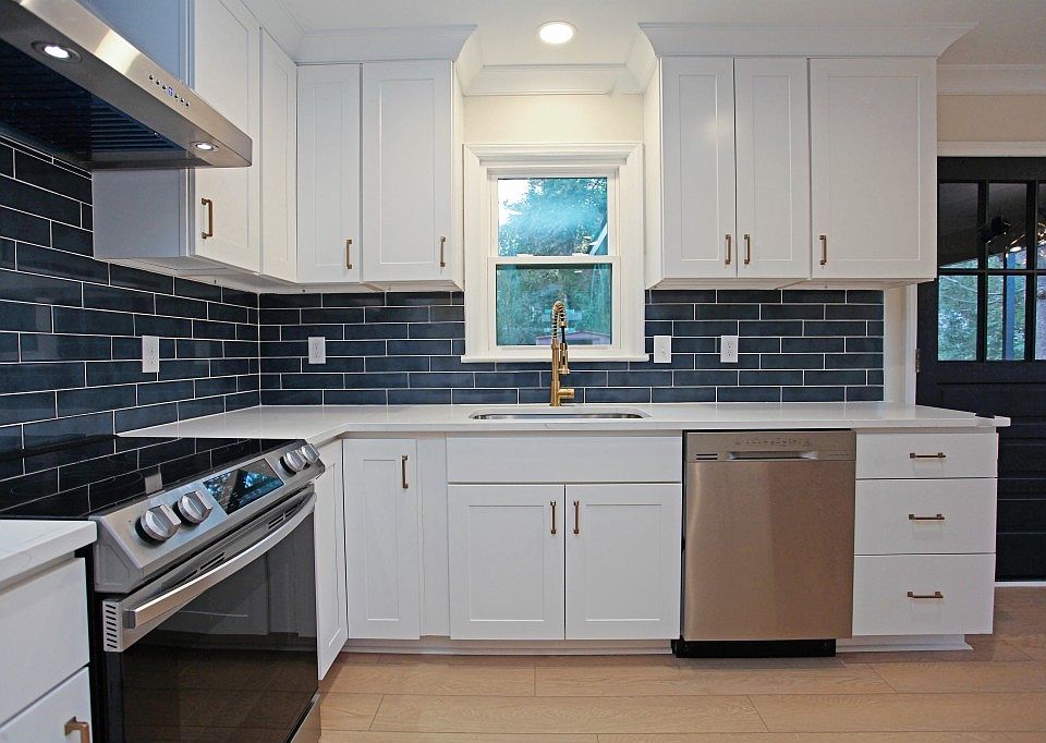 1st image of 104 Dogwood Ln