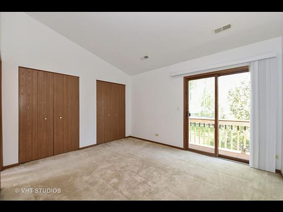 3rd image of 485 Nicole Dr