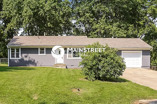 908 S Trail Ridge Dr Photo 1