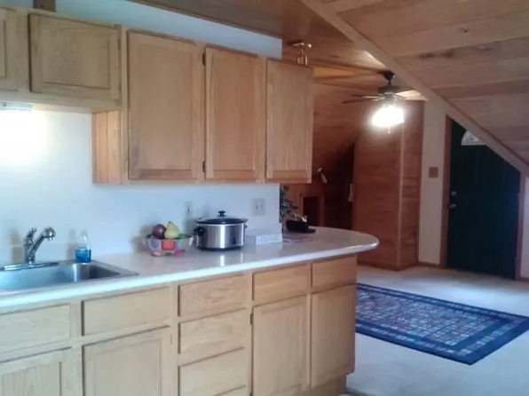 40 Avenue B #3, Latrobe, PA 15650