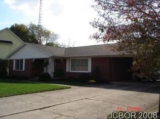 863 E North Shore Dr, Brownstown, IN 47220