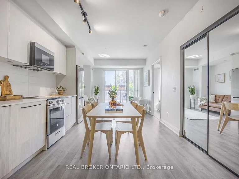 2369 Danforth Ave #210 — Photo 17