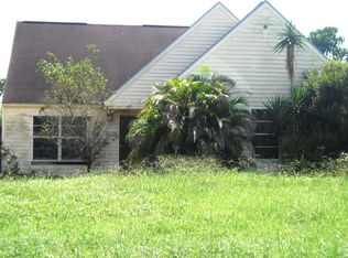 5196 Inwood Dr, Delray Beach, FL 33484