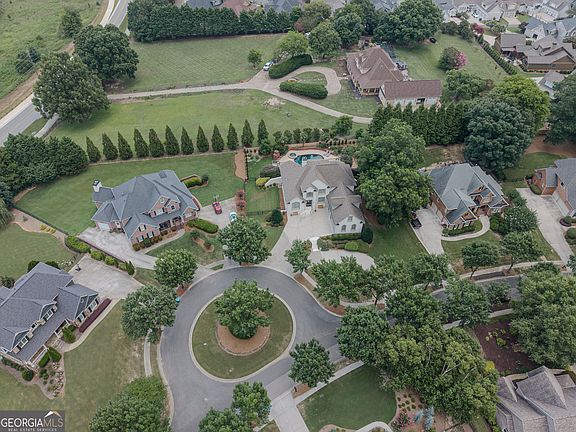 5th image of 2645 Shumard Oak Dr
