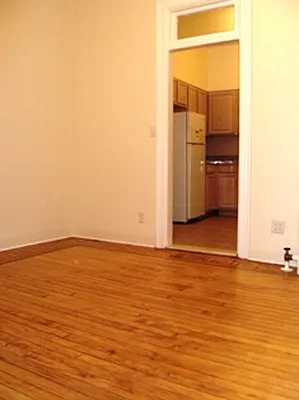 Rented by City Connections Realty | media 20