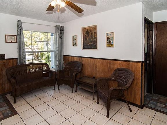 3rd image of 895 Osceola Trl