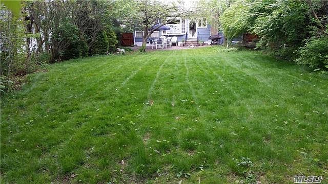 2nd image of 25273 Leeds Rd